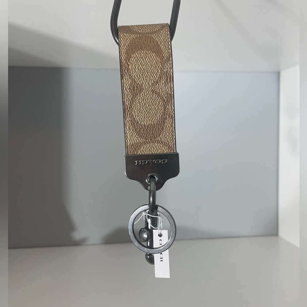 NWT 🤎COACH Chunky Men/Womens Keychain